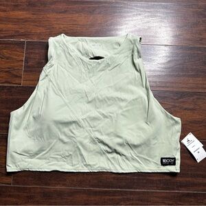 Cotton On Curve Active Ultimate Vestlette in Pistachio